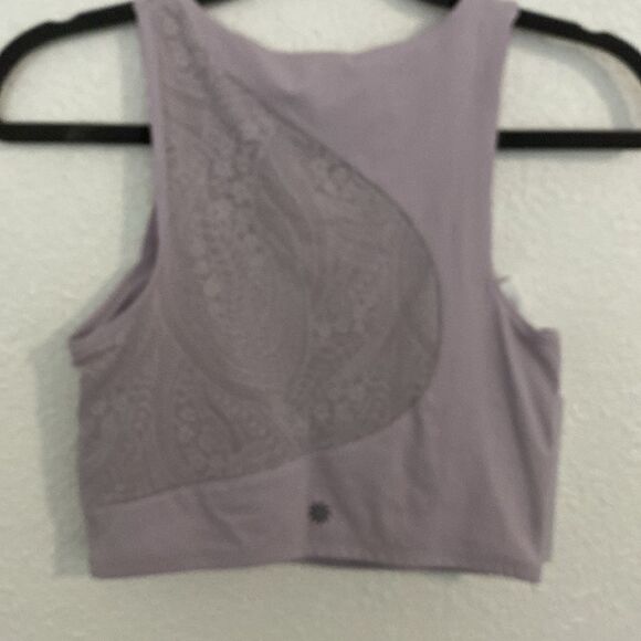 NWT- Athleta-Conscious Lace Crop Top Shasta Purple Built In Bra- Size XS - Picture 8 of 11